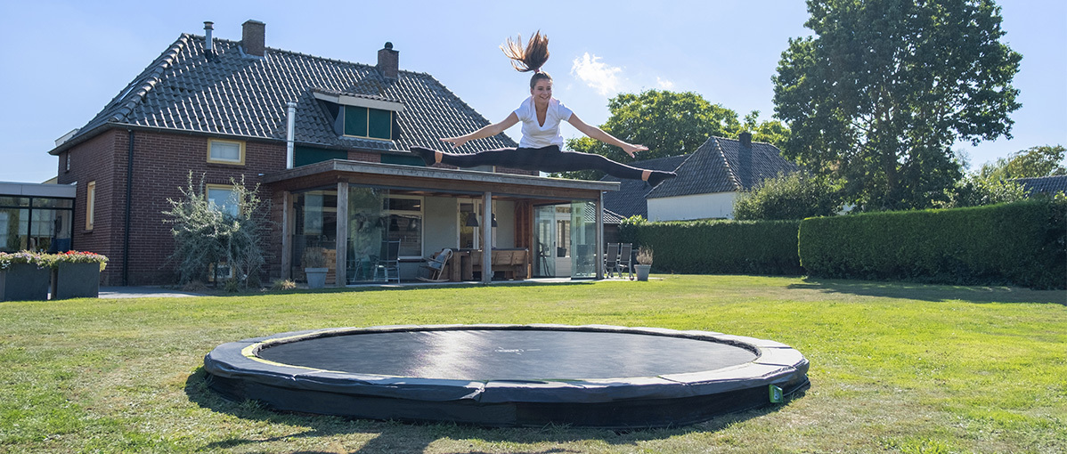 Muf neerhalen feedback Sportive workouts on an EXIT sports trampoline | EXIT Toys