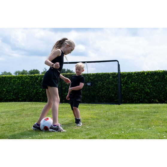 EXIT Finta steel football goal 10x6.6ft - black