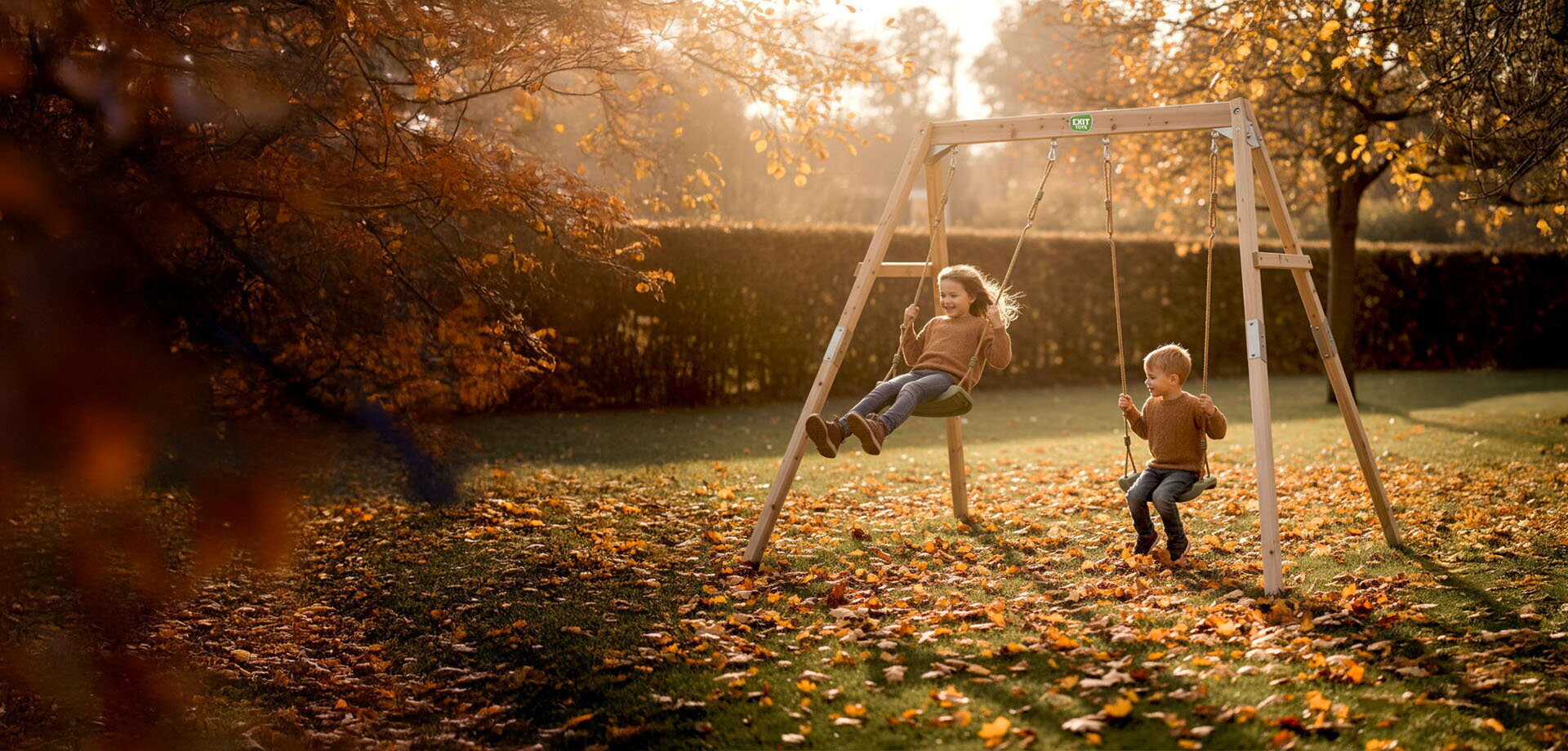 Every Silvi swing is made from FSC&reg; 100 percent cypress wood and durable metal, with replaceable parts to ensure a safe, sturdy and low maintenance swing that lasts for many years.